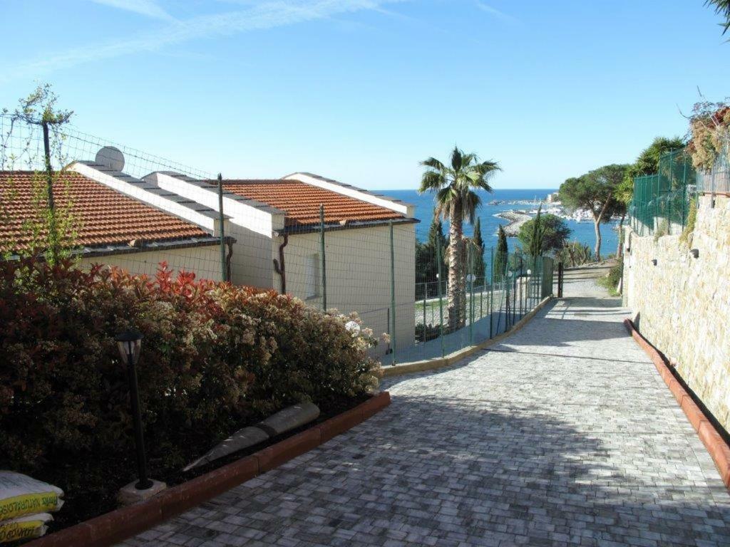 Agriturismo La Tuffatrice Imperia Exterior photo